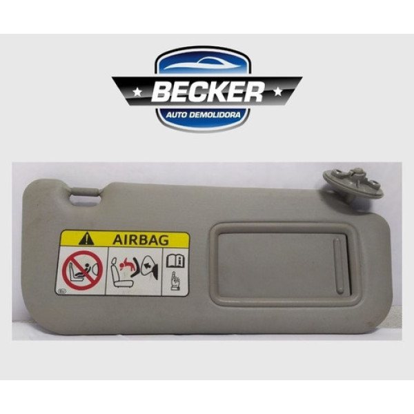 Quebra Sol Direito Toyota Corolla 2015