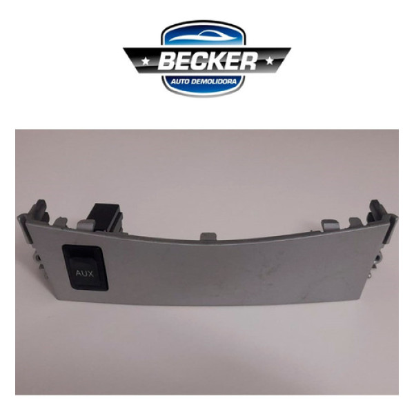 Botão Aux C/ Moldura Toyota Corolla 2009/2014 - 8619024010