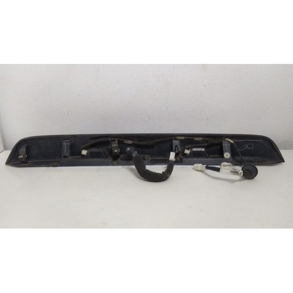 Moldura Tampa Traseira Nissan Kicks 2018