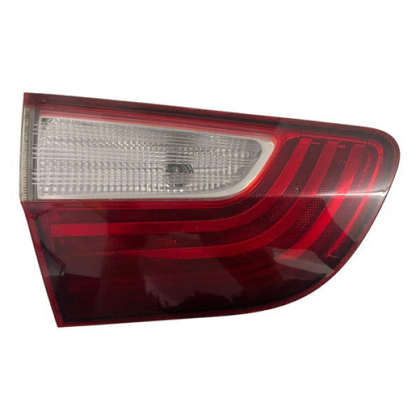 Lanterna Esquerda Tampa Traseira Grand Siena Essence 2013