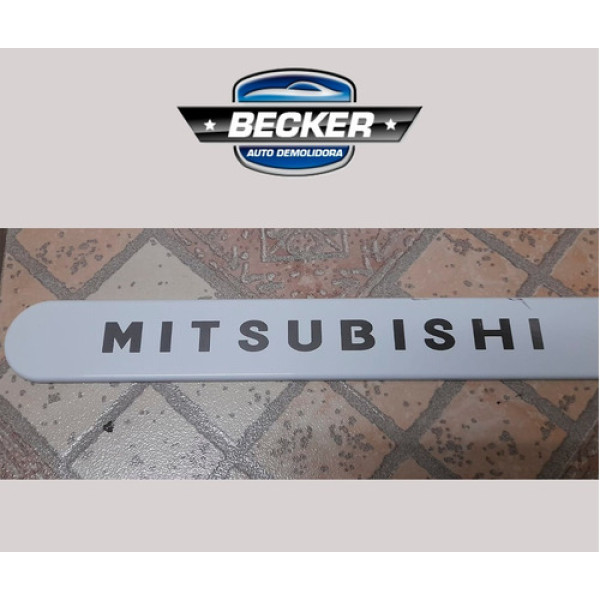 Friso Lateral Dianteiro Esquerdo Mitsubishi Asx 2015