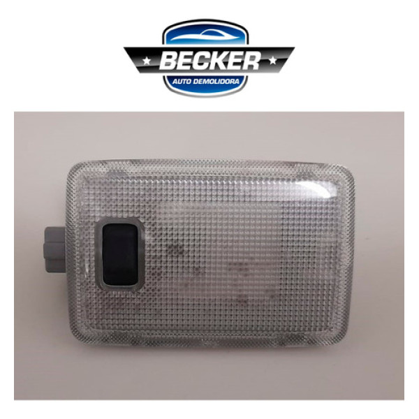 Luz Cortesia Toyota Yaris 2019