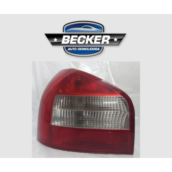 Lanterna Traseira Esquerda Audi 2003