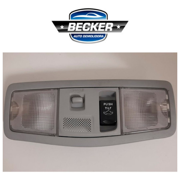 Luz Cortesia Mitsubishi Outlander 3.0 V6 2012 - 1151347