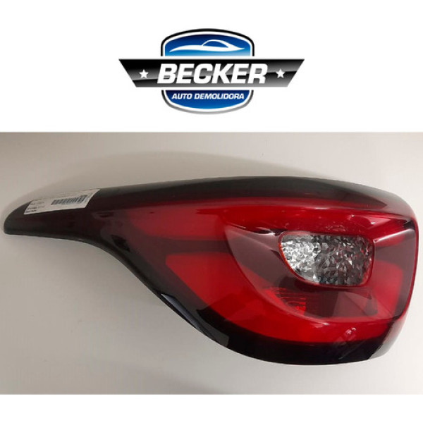 Lanterna Traseira Esquerda Fiat Toro Freedom 2017
