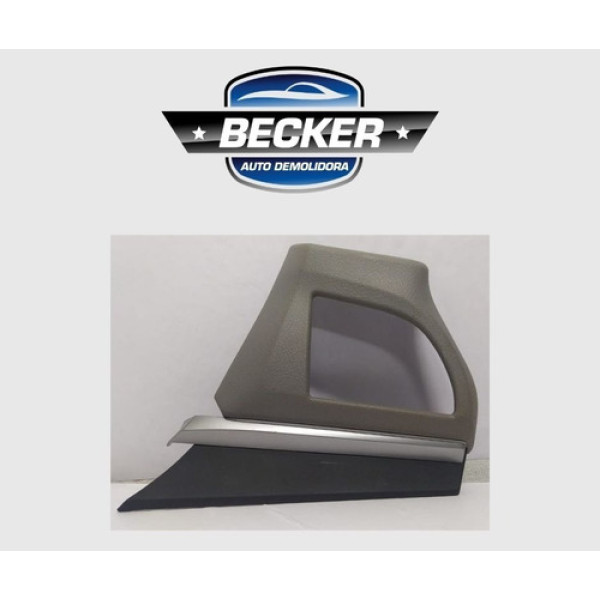 Moldura Difusor Esquerdo Toyota Corolla 2015