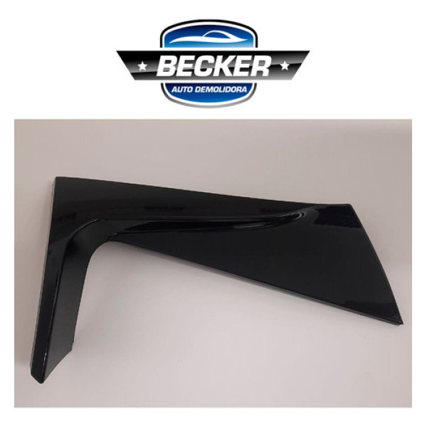 Moldura Direita Aerofólio Gm Tracker Ltz 2023 - 26259579