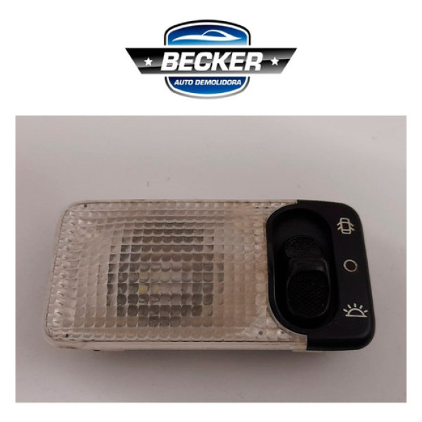 Luz De Teto Peugeot 206/207 2001/2012 - 9675918677